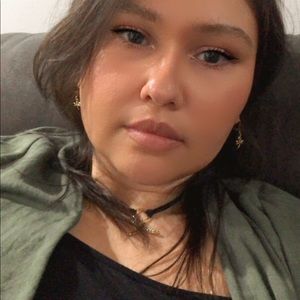 Meet your Posher, Leticia